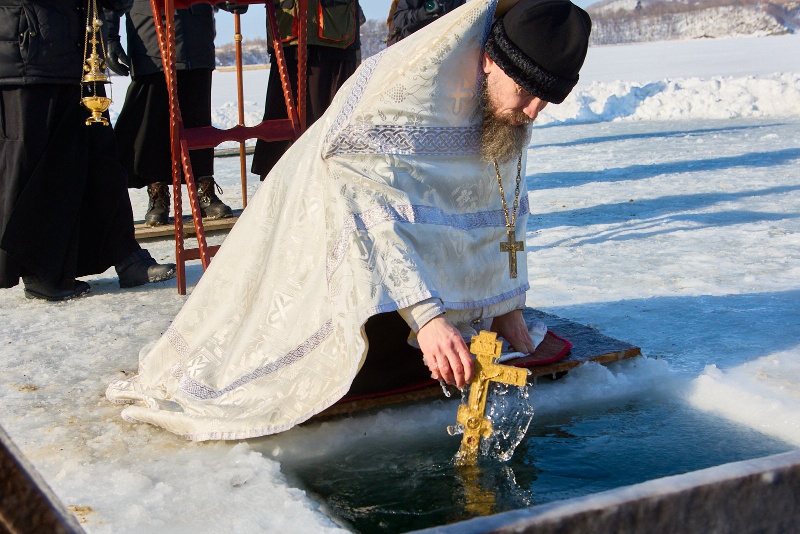 Крещенские купания без риска для сердца: гайд по безопасности от эксперта CL DOCTOR