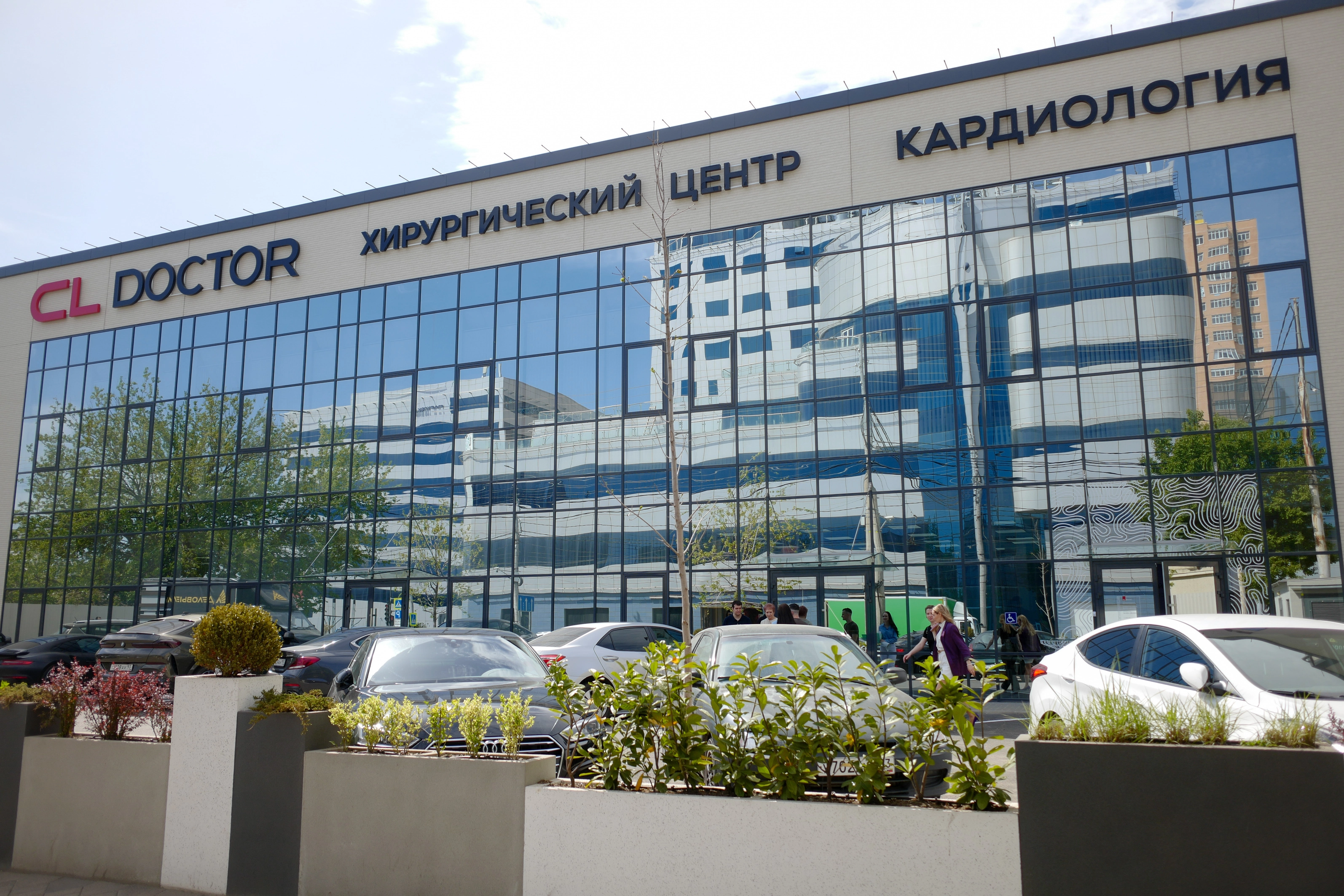 Краснодарский центр хирургии и кардиологии CL Doctor запустил на Кубани социально значимый проект «Продлеваем жизни»